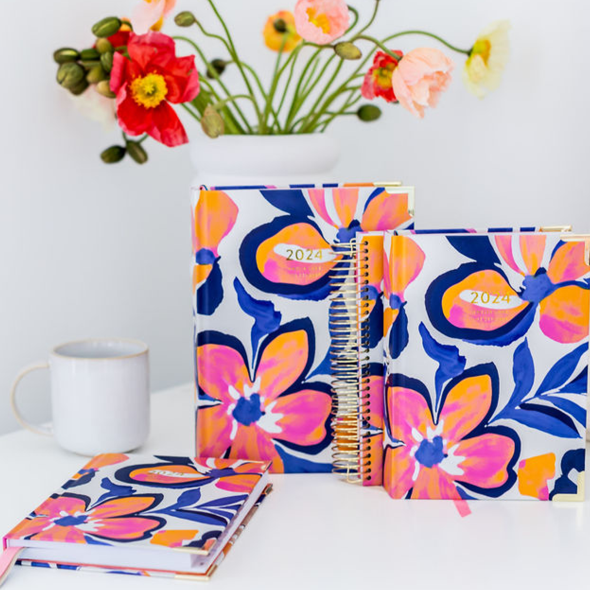 2024 Amelia Lane Life Designer, Compact Weekly (Sunset Hibiscus)